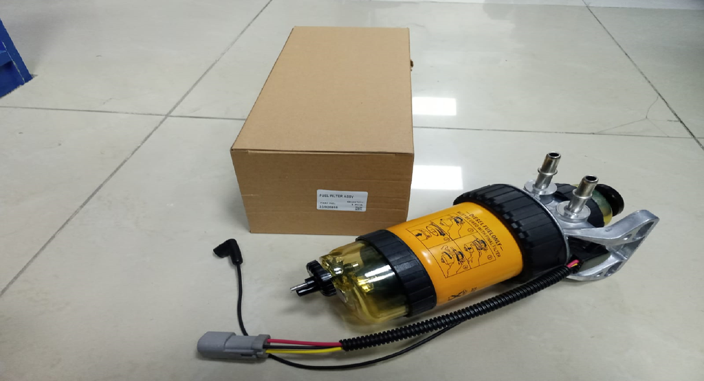 FUEL FILTER ASSEMBLY RIGHT SIDE